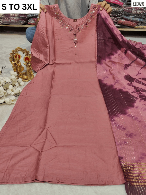 Soft heavy muslin cotton kurta with matching dupatta in design 39, available from size S to 3XL by VASTRA COLLECTION.